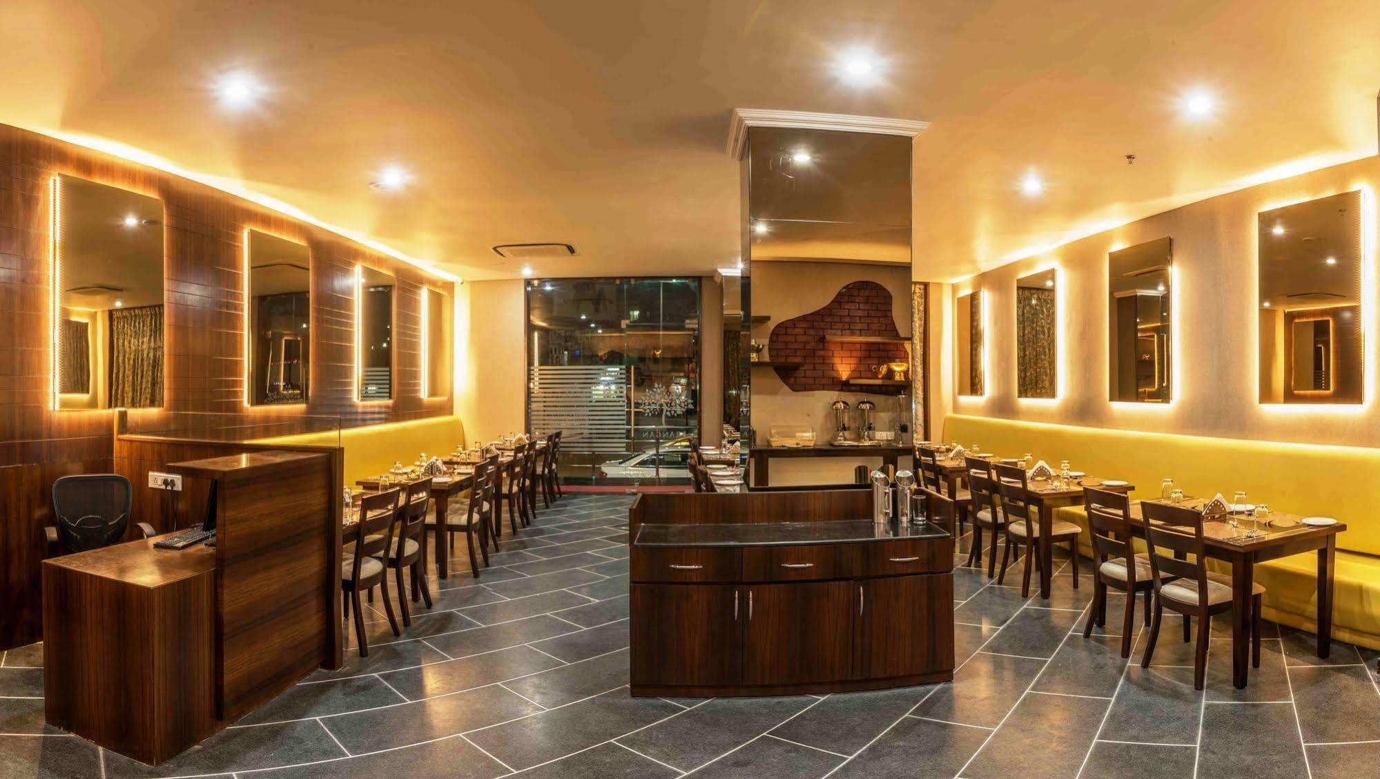 Mango Hotels Prangan Бхубанешвара Экстерьер фото